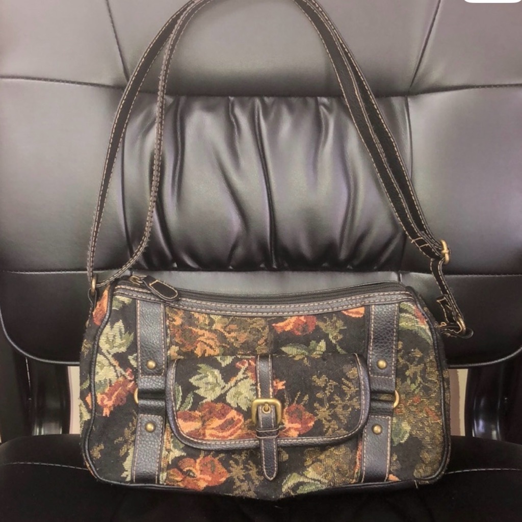 Vintage Floral Tapestry Purse